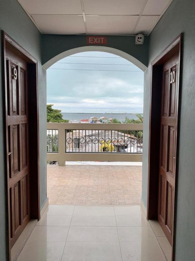 Coastal Bay Suite & Golf Cart Rental San Pedro  Ngoại thất bức ảnh