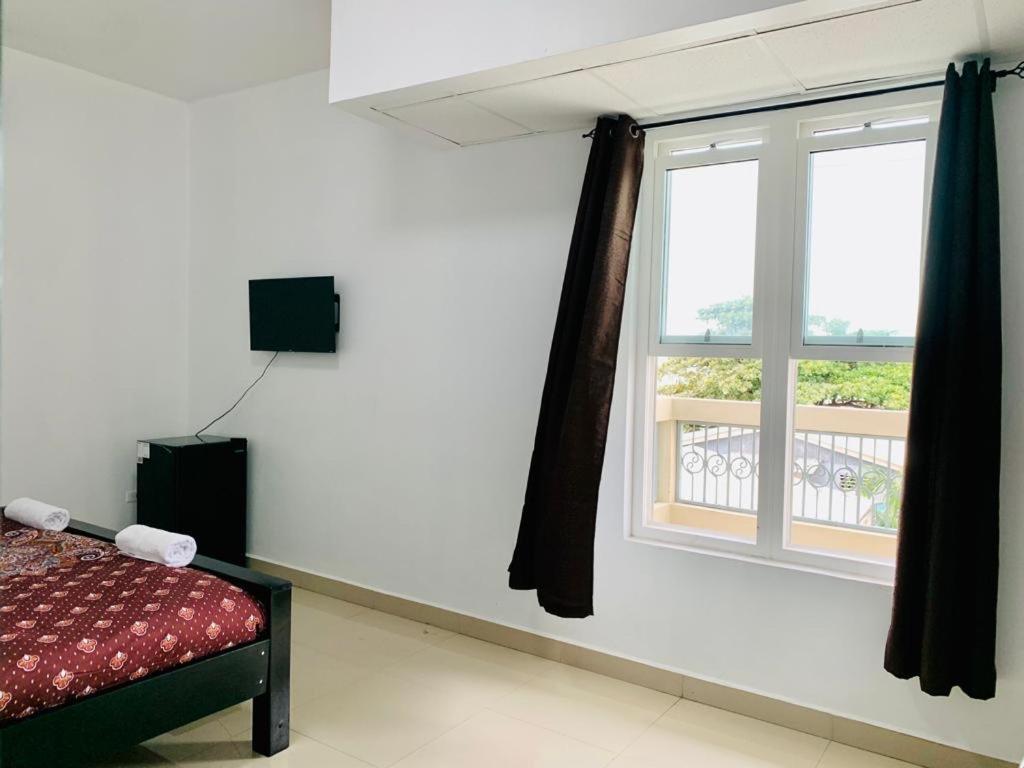 Coastal Bay Suite & Golf Cart Rental San Pedro  Ngoại thất bức ảnh